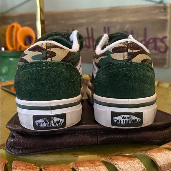 VANS Little Kids Old Skool Shoe - Camo Jungle Green - Picture 3 of 8
